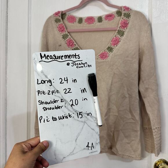 Vintage Women’s Knit‎ V-Neck Sweater Roses Size Medium Linen Cotton - Picture 6 of 7